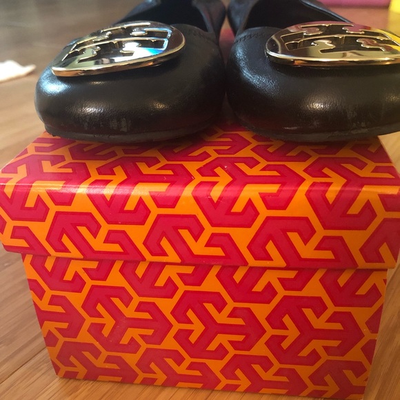 Tory Burch Reva Flat - Picture 5 of 7